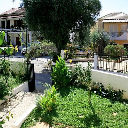Fotini'S House Apartment Ipsos Exterior photo